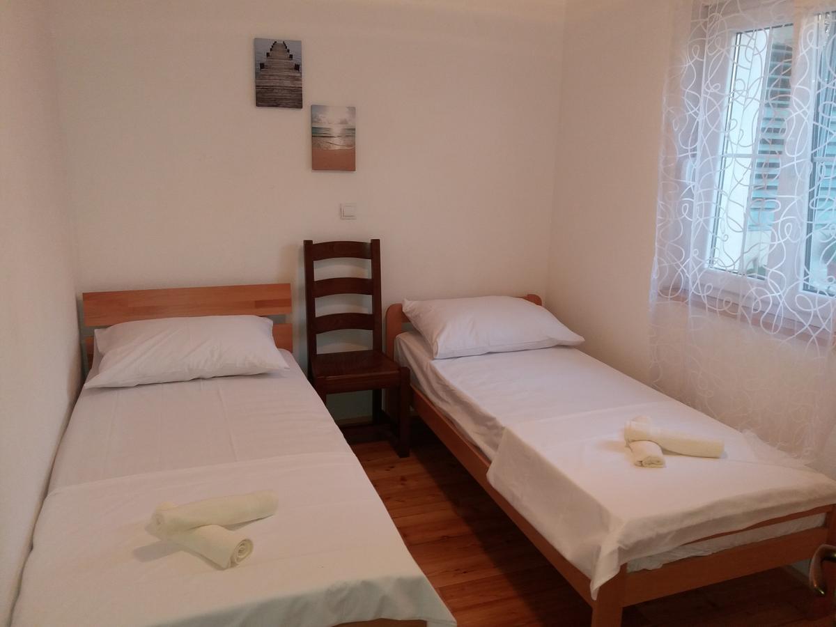 Apartman Marina Krvavica Exterior photo